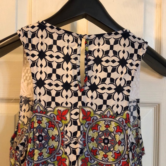 Tank - Picture 4 of 5